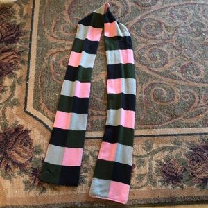 Puma scarf